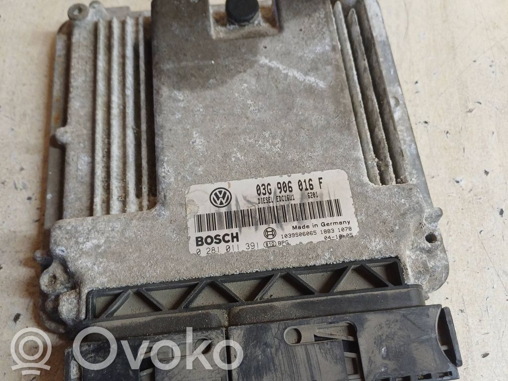 Volkswagen Golf V Engine control unit/module 