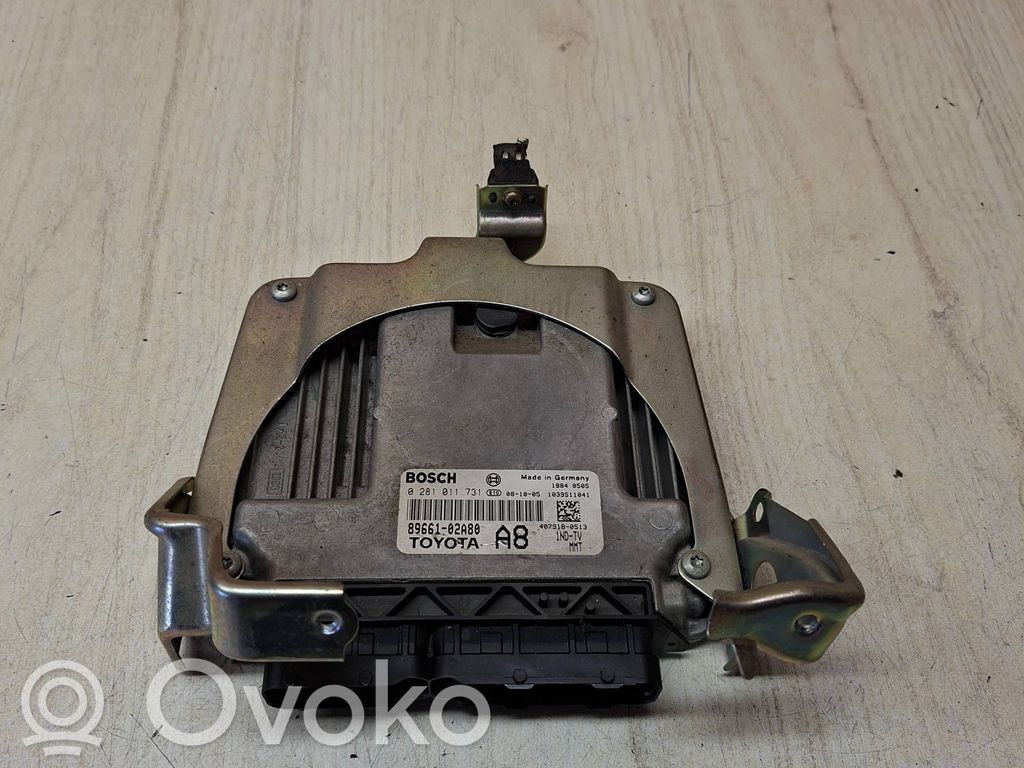Toyota Corolla E120 E130 Engine control unit/module 