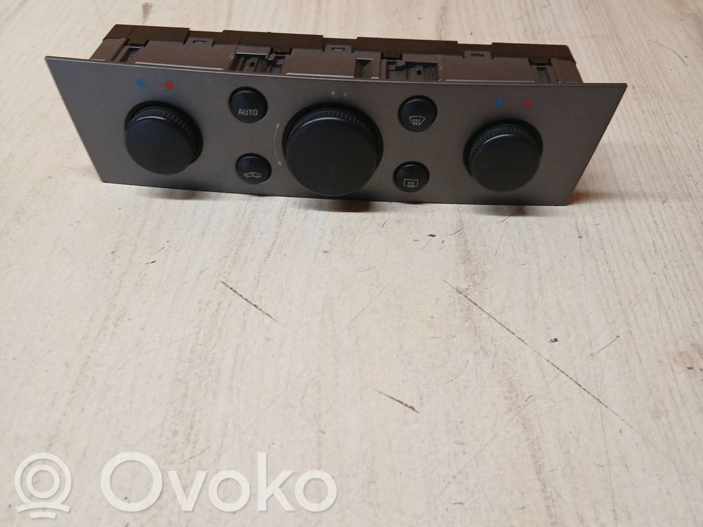 Opel Vectra C Climate control unit 