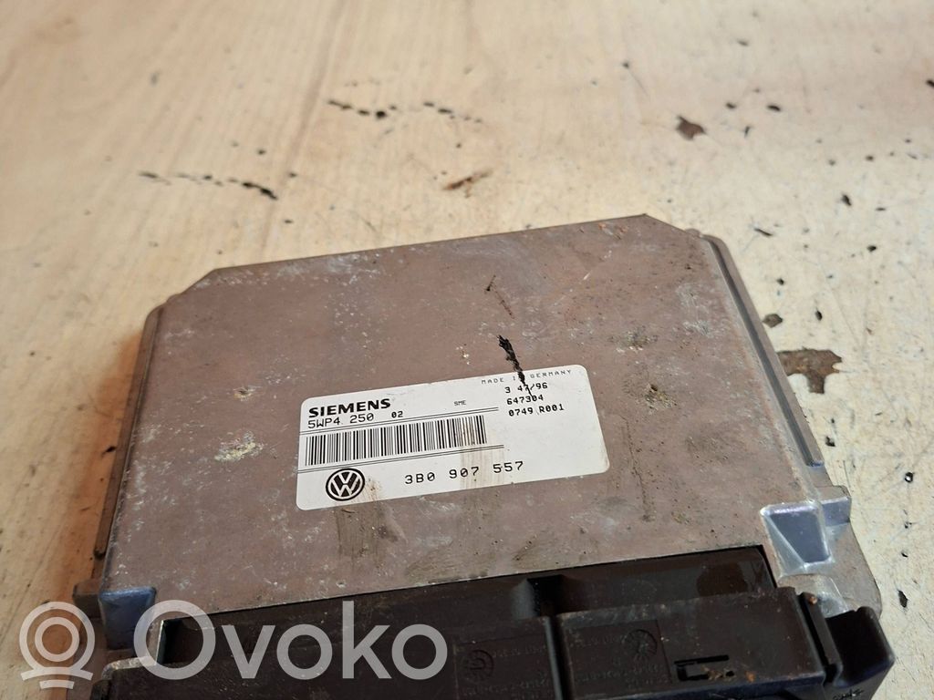 Audi A4 S4 B5 8D Engine control unit/module 