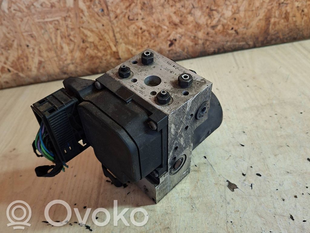 Audi A6 S6 C5 4B ABS Pump 