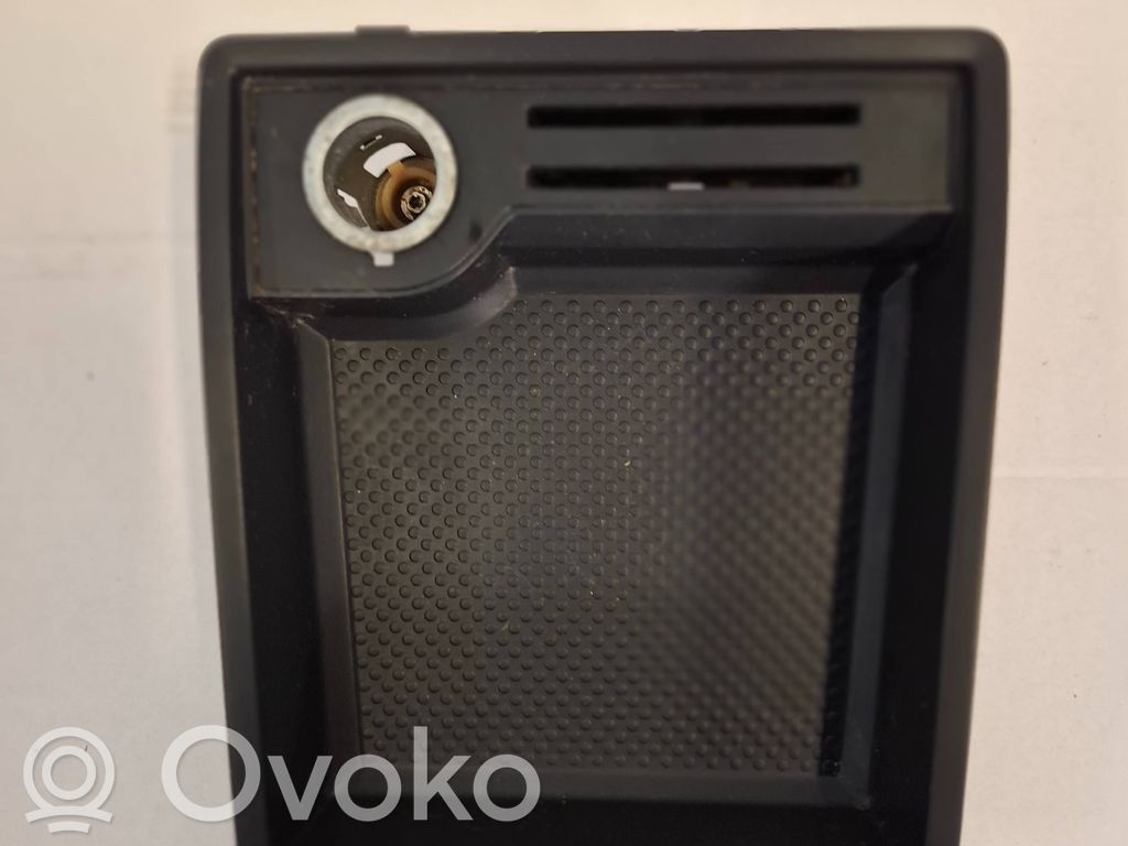 Volkswagen Caddy Główny schowek tunelu środkowego 