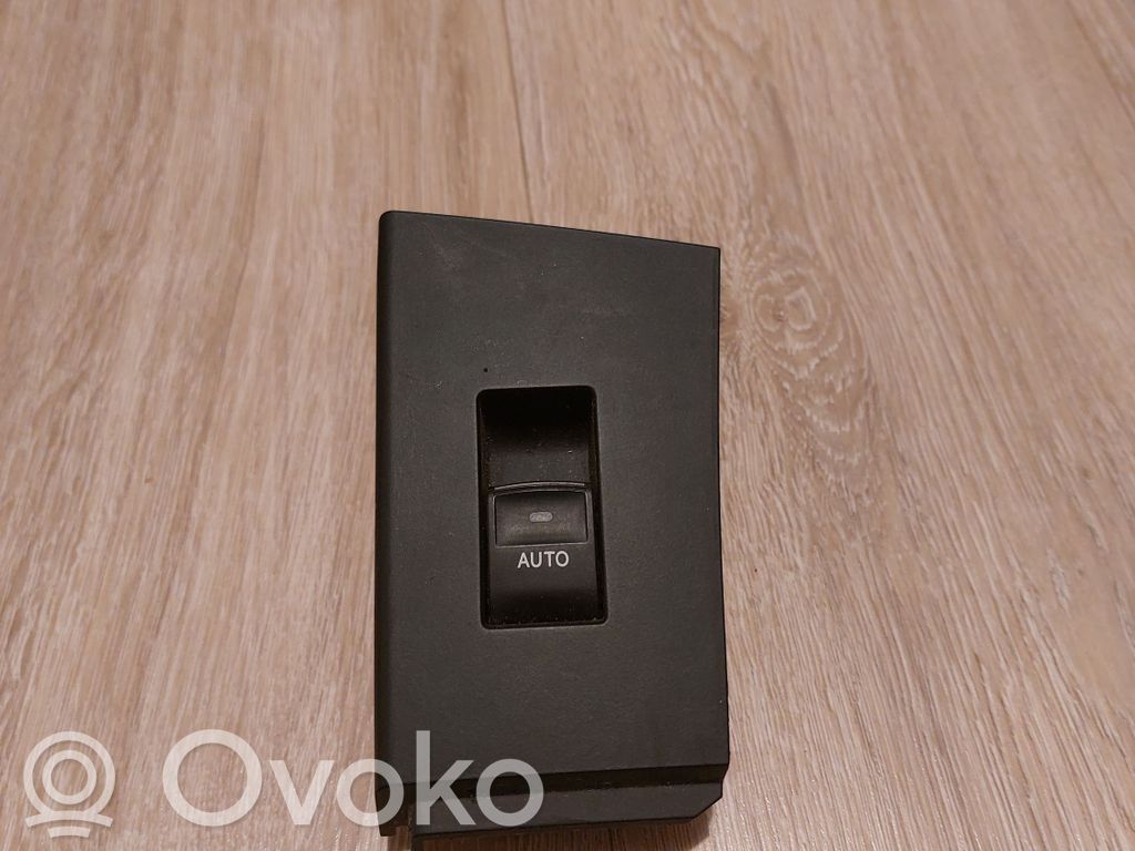 Toyota Auris E180 Electric window control switch 