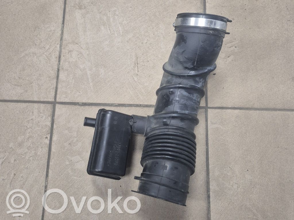 Toyota RAV 4 (XA50) Część rury dolotu powietrza 