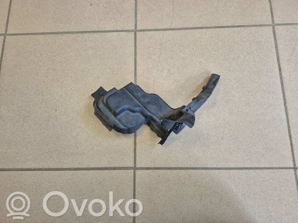 Toyota Auris E180 Panel wykończeniowy błotnika 