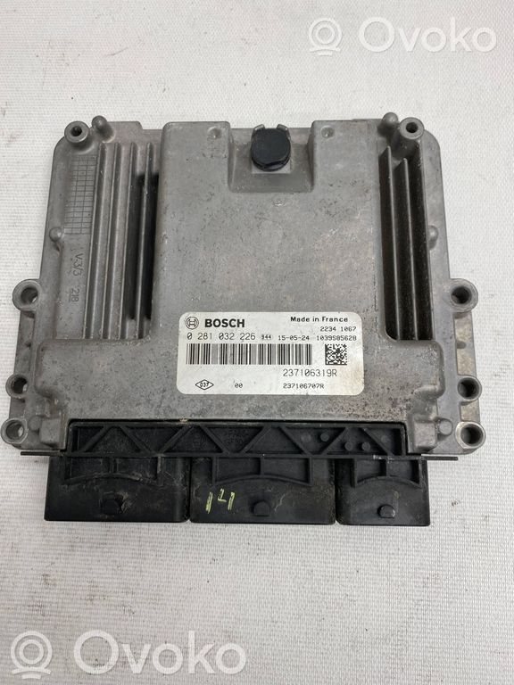 Renault Kadjar Engine control unit/module 