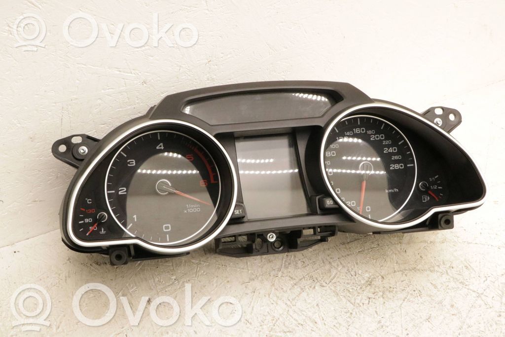 Audi A5 8T 8F Spidometras (prietaisų skydelis) 