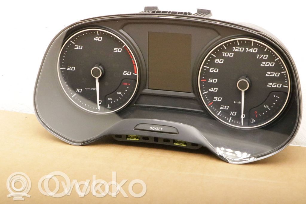 Seat Leon (5F) Speedometer (instrument cluster) 