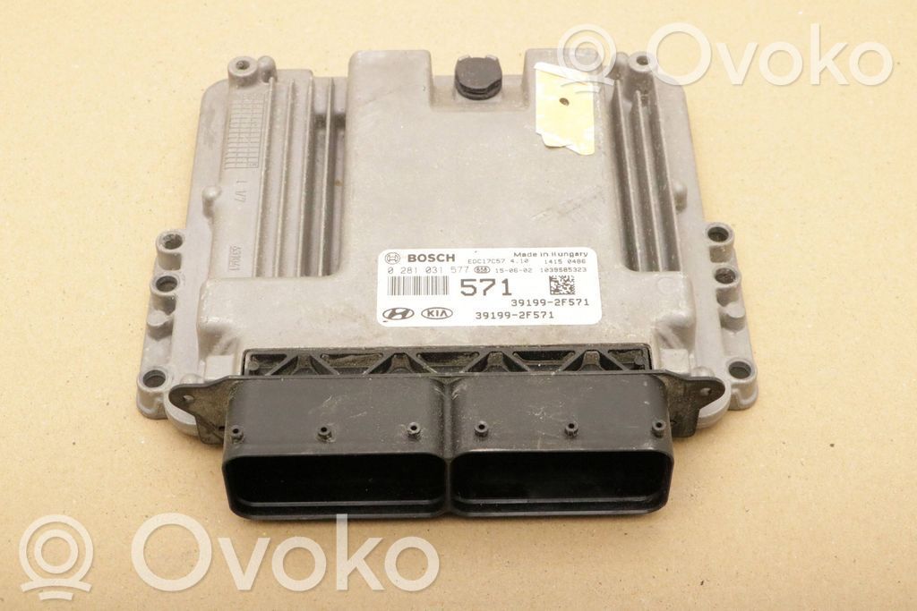 Hyundai Tucson TL Engine control unit/module 