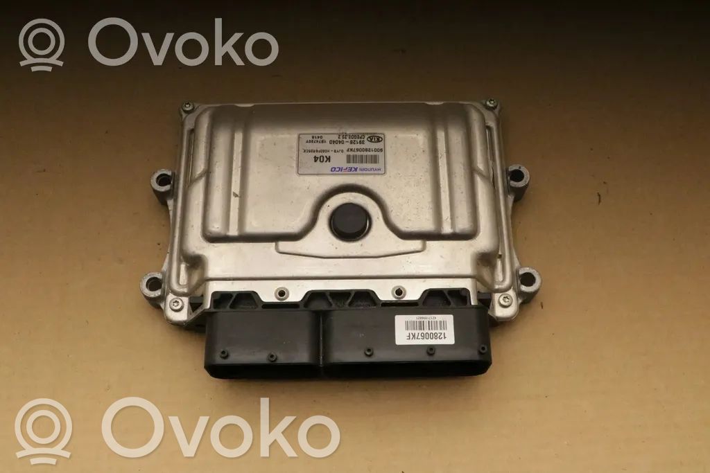 KIA Stonic Engine control unit/module 