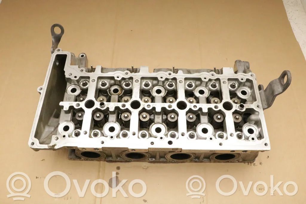 BMW 3 F30 F35 F31 Engine head 
