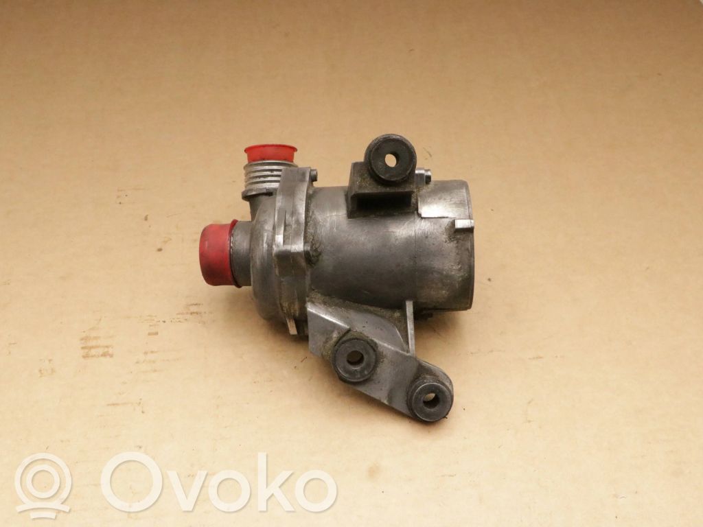 BMW 3 E90 E91 Water pump 