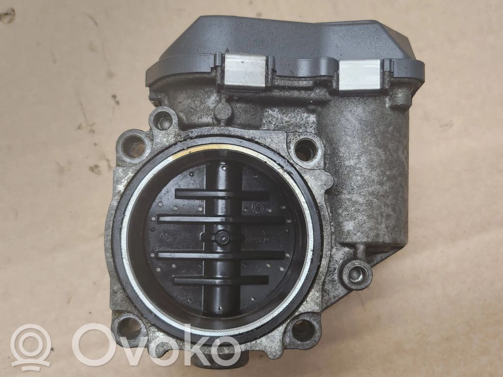 BMW 7 F01 F02 F03 F04 Дроссельная заслонка 