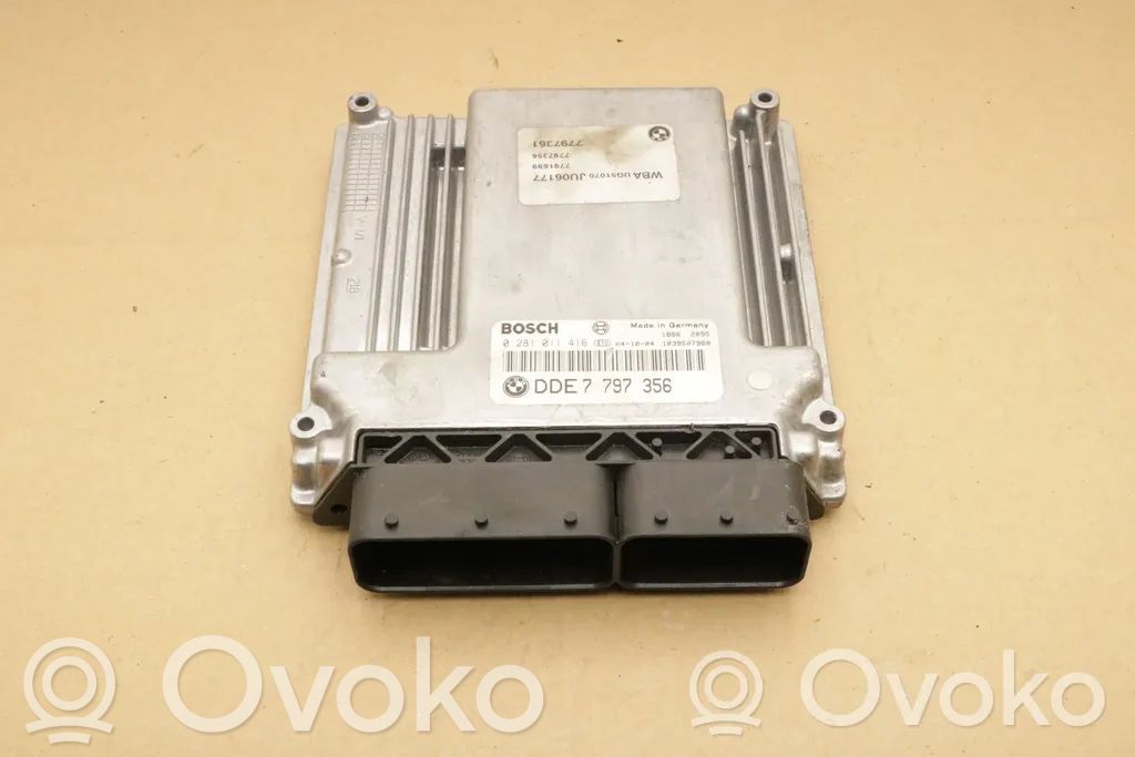 BMW 1 E81 E87 Engine control unit/module 