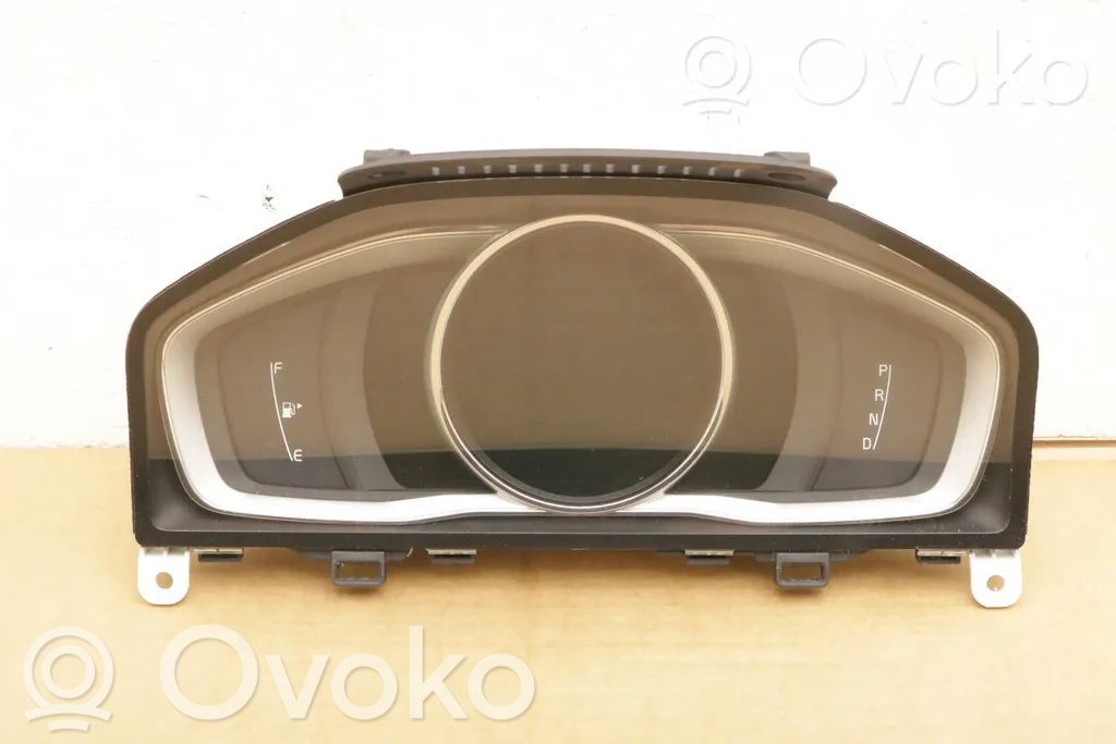 Volvo V70 Speedometer (instrument cluster) 