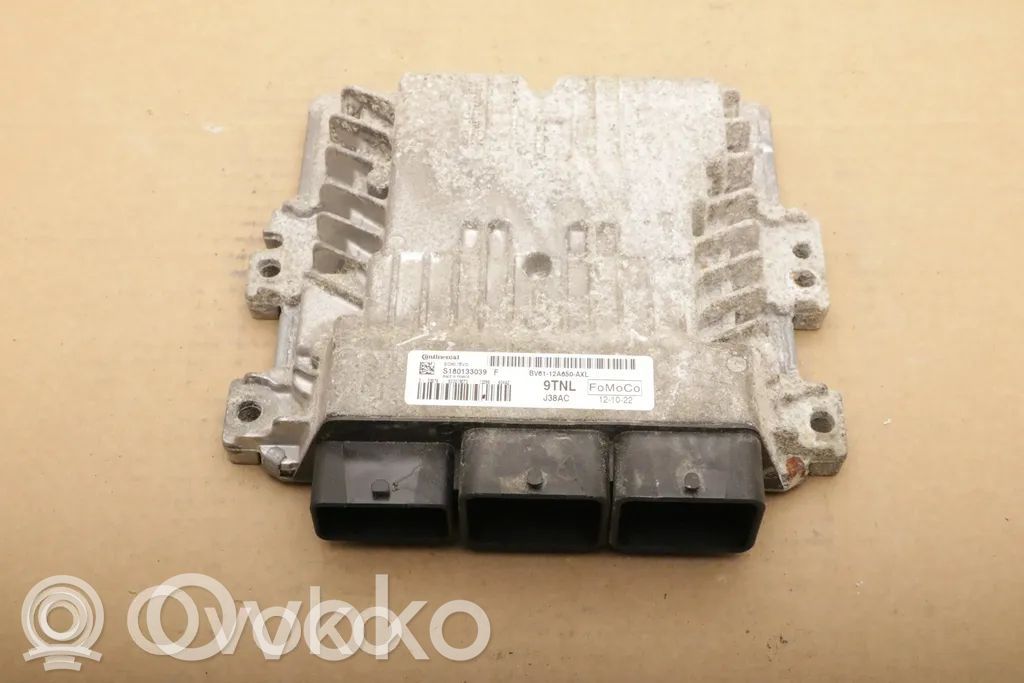 Ford Focus Engine control unit/module 