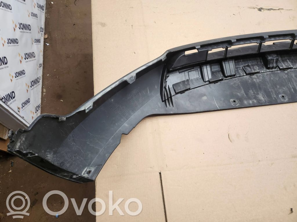 Volvo XC40 Rear bumper lower part trim 