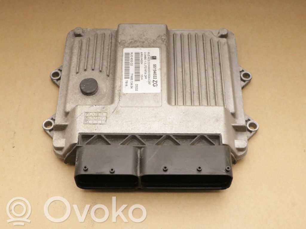 Opel Combo C Engine control unit/module 