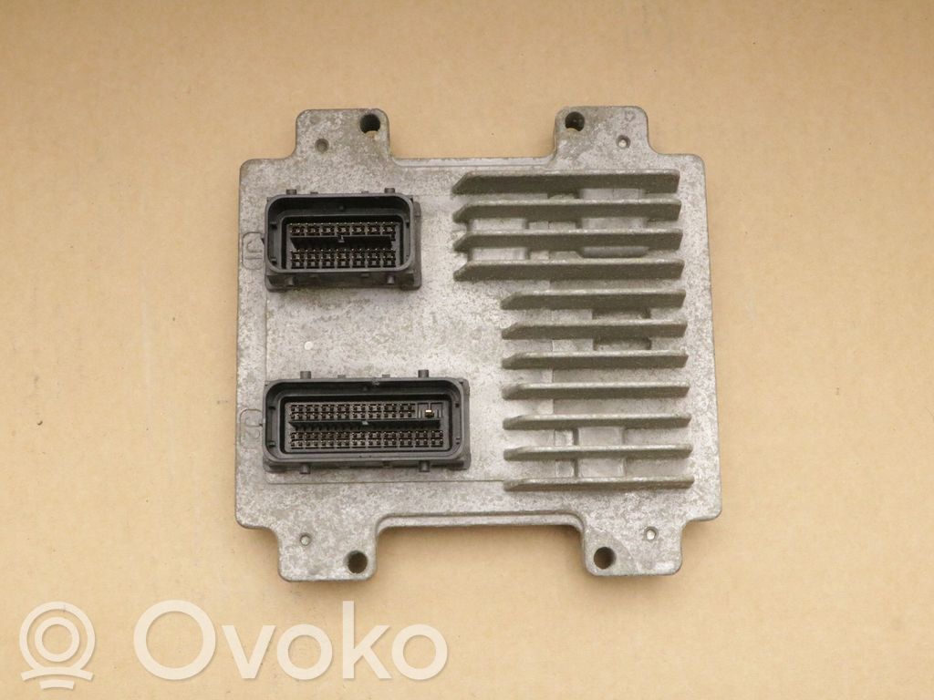 Opel Corsa D Engine control unit/module 