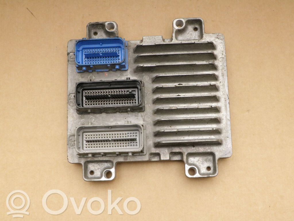 Opel Astra J Engine control unit/module 