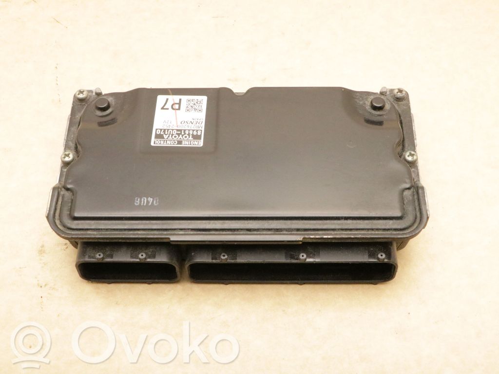 Toyota Yaris Engine control unit/module 
