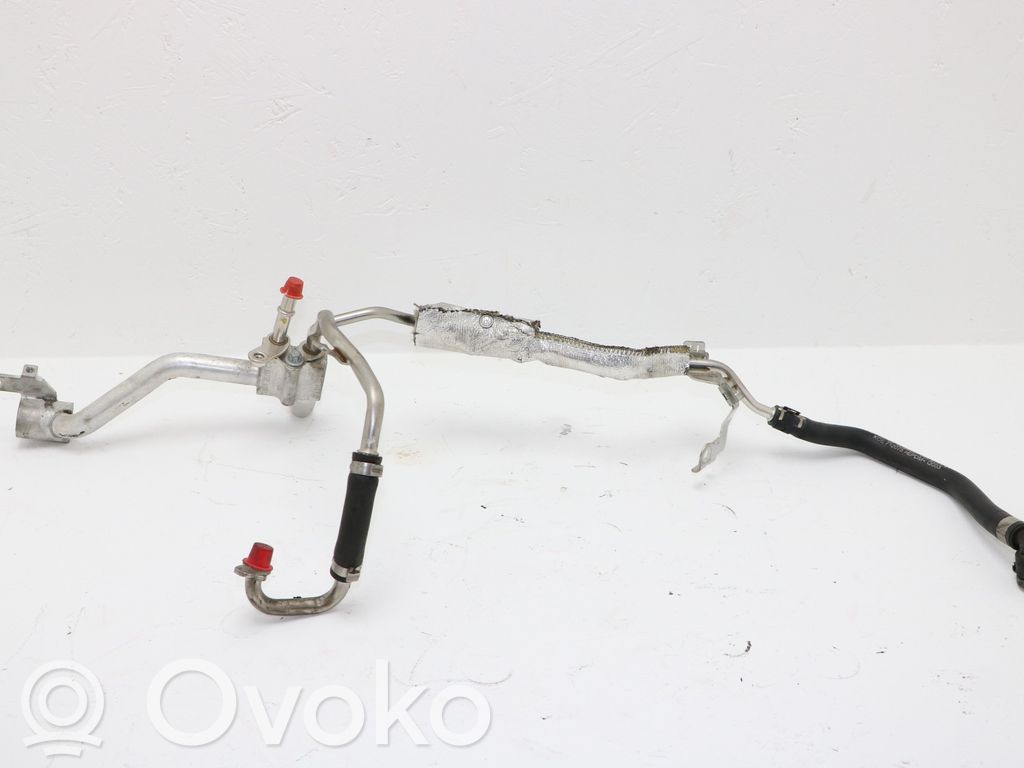 Mercedes-Benz E W213 Conductă/furtun lichid de răcire motor 