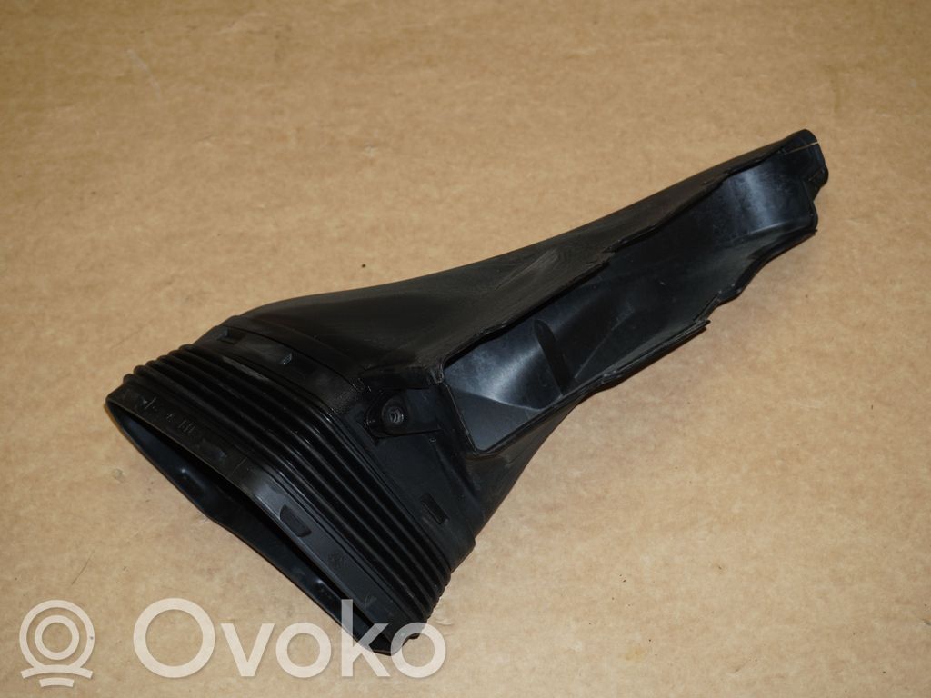 Audi A6 S6 C7 4G Część rury dolotu powietrza 