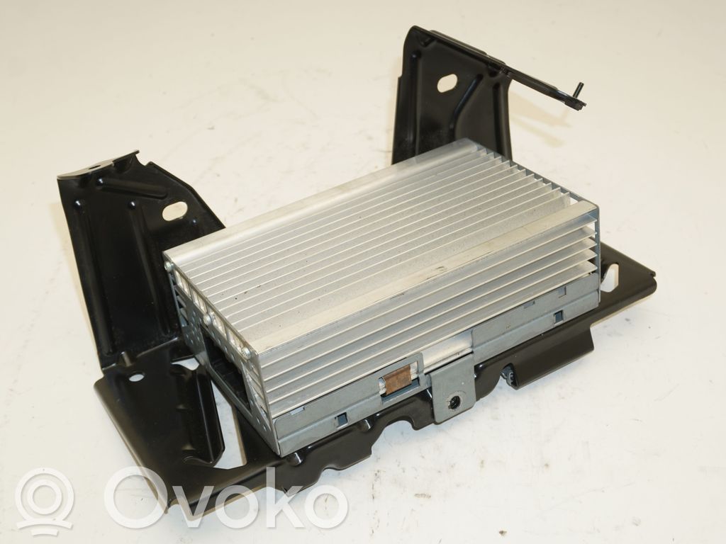 BMW 5 F10 F11 Amplificator sunet 