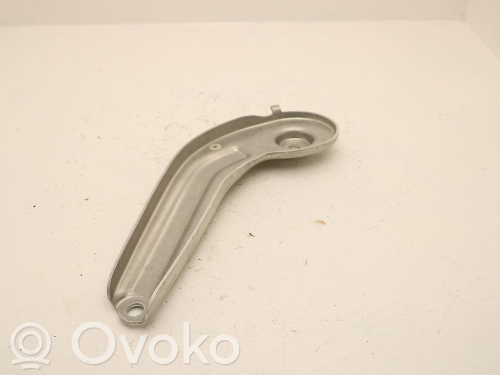 BMW XM Alte piese de sub caroserie 
