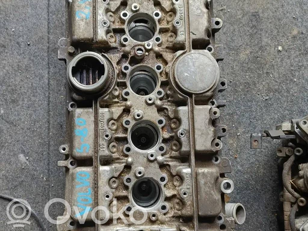 Volvo S60 Engine head 