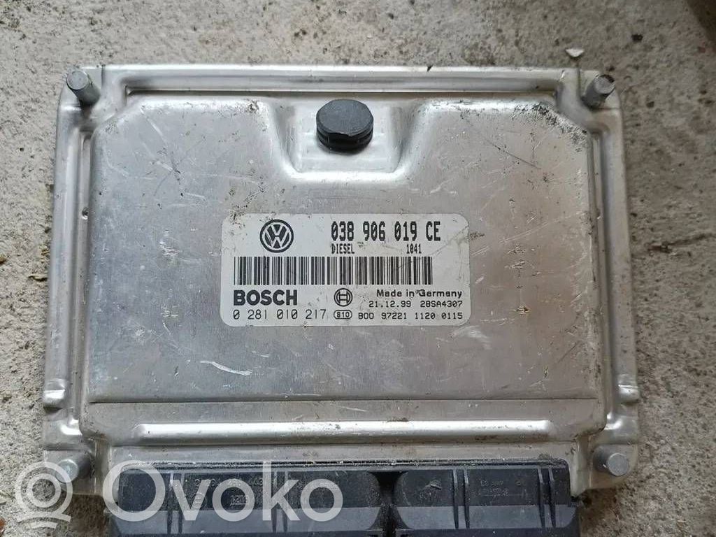 Engine control unit/module   038906019CE,0281010217