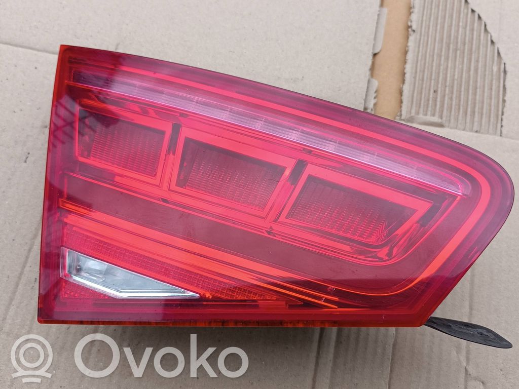 Audi A8 S8 D4 4H Lampy tylnej klapy bagażnika 