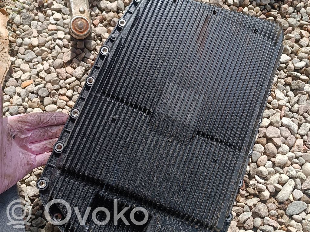 Gearbox sump   0501220297