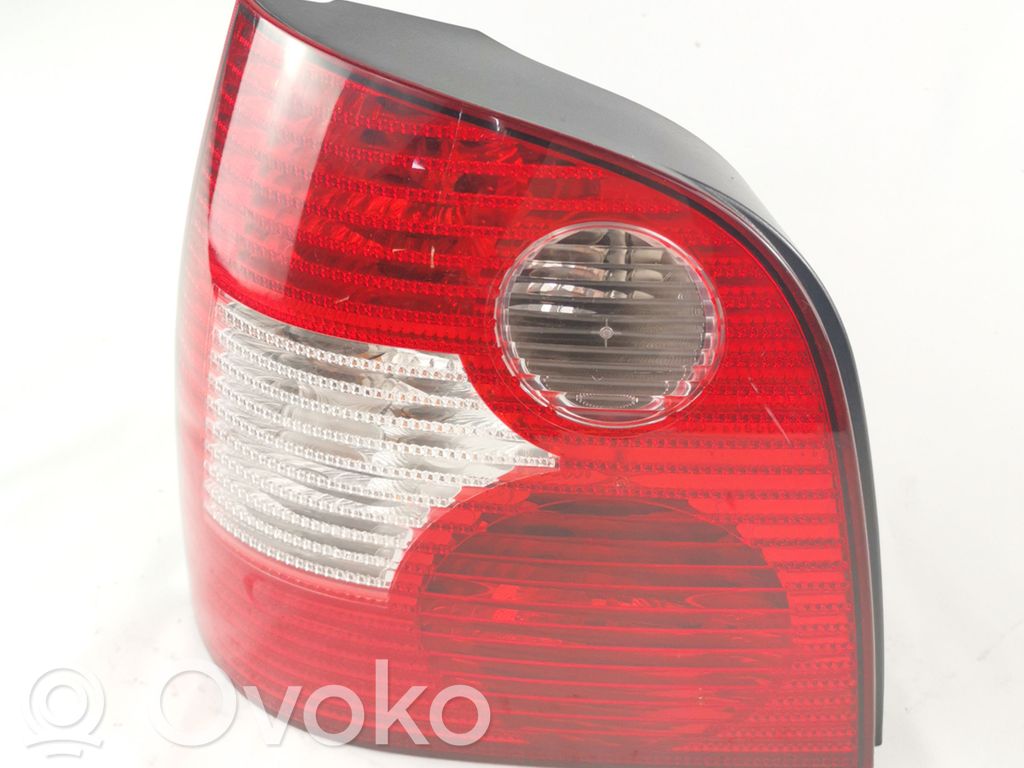 Volkswagen Polo Lampa tylna 