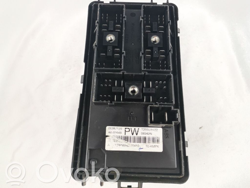Chevrolet Aveo Fuse box set 