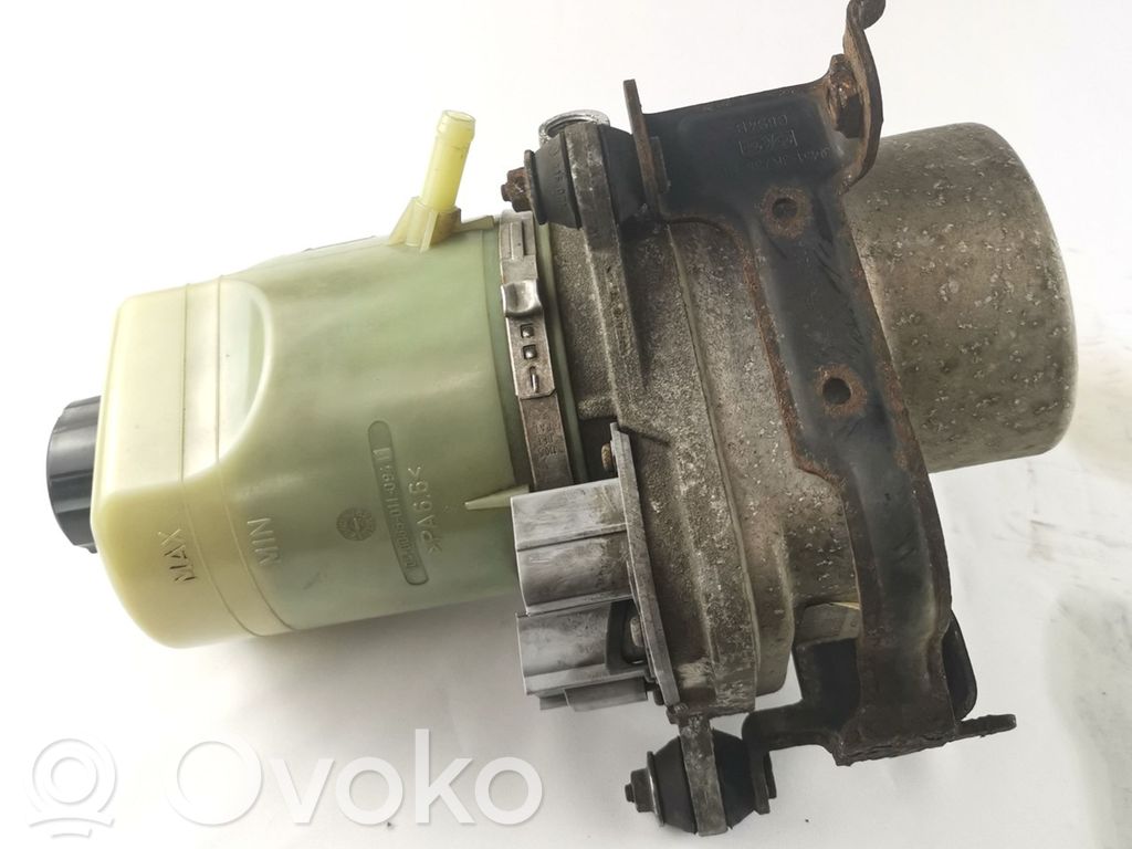Ford Focus Power steering pump 