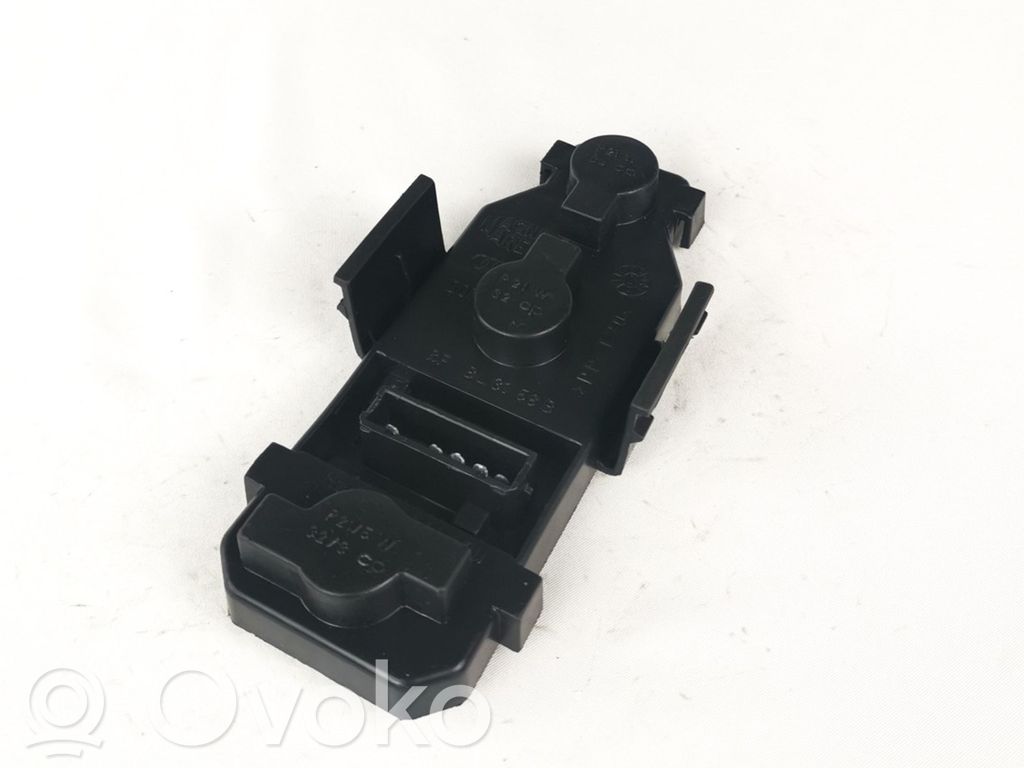 Audi A6 S6 C5 4B Porte ampoule de feu arrière 