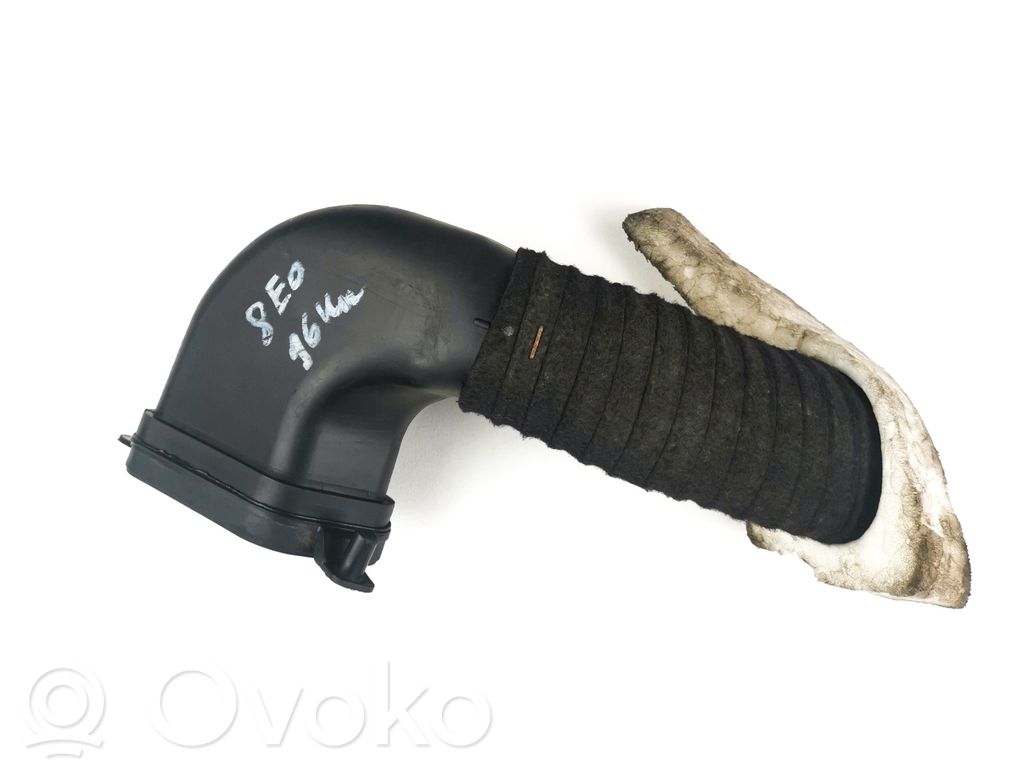 Audi A4 S4 B6 8E 8H Część rury dolotu powietrza 