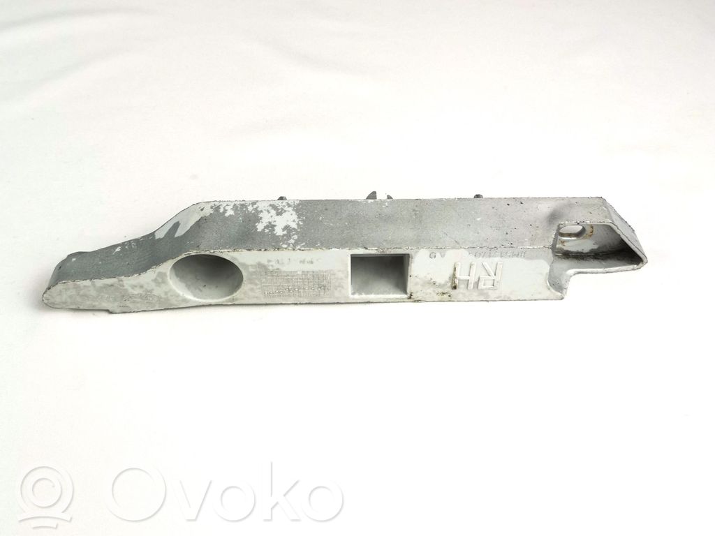 Ford Focus Front bumper mounting bracket 