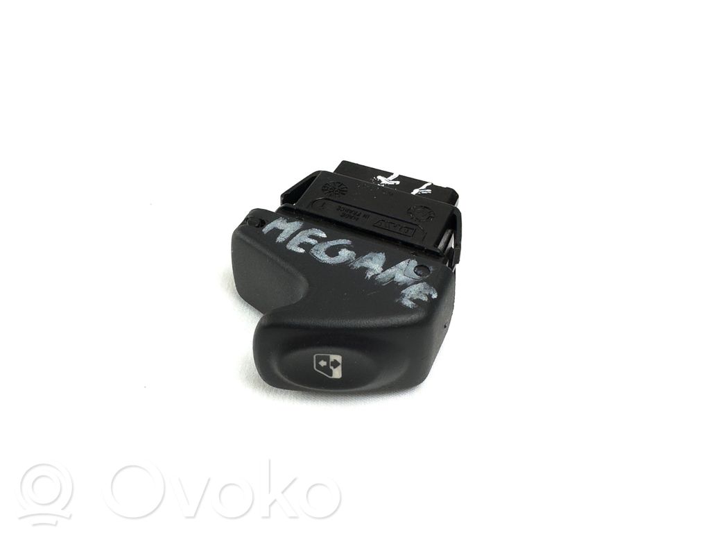 Renault Megane I Electric window control switch 