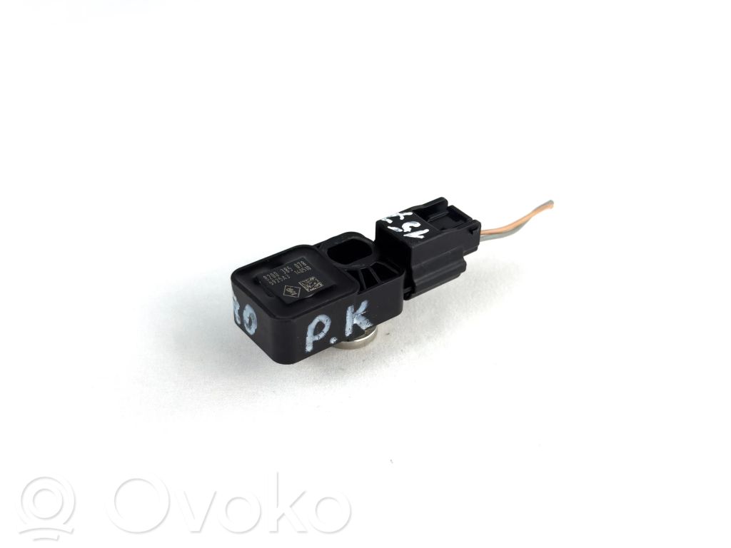 Dacia Sandero Airbag deployment crash/impact sensor 