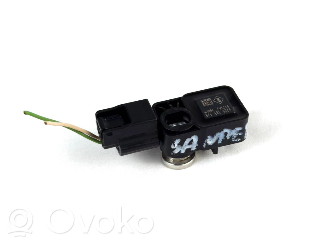 Dacia Sandero Airbag deployment crash/impact sensor 