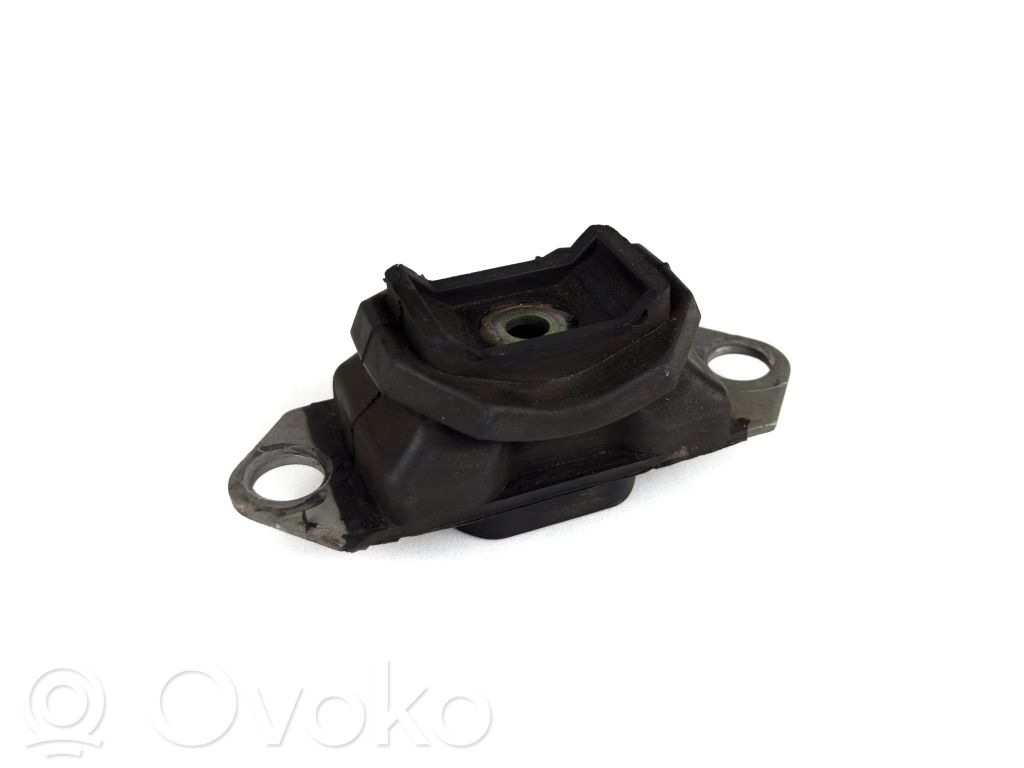 Renault Megane II Engine mount bracket 