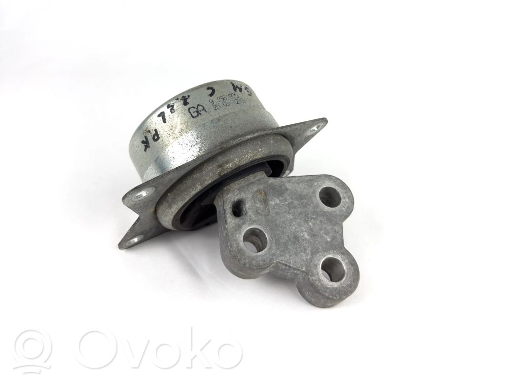 Opel Signum Engine mount bracket 