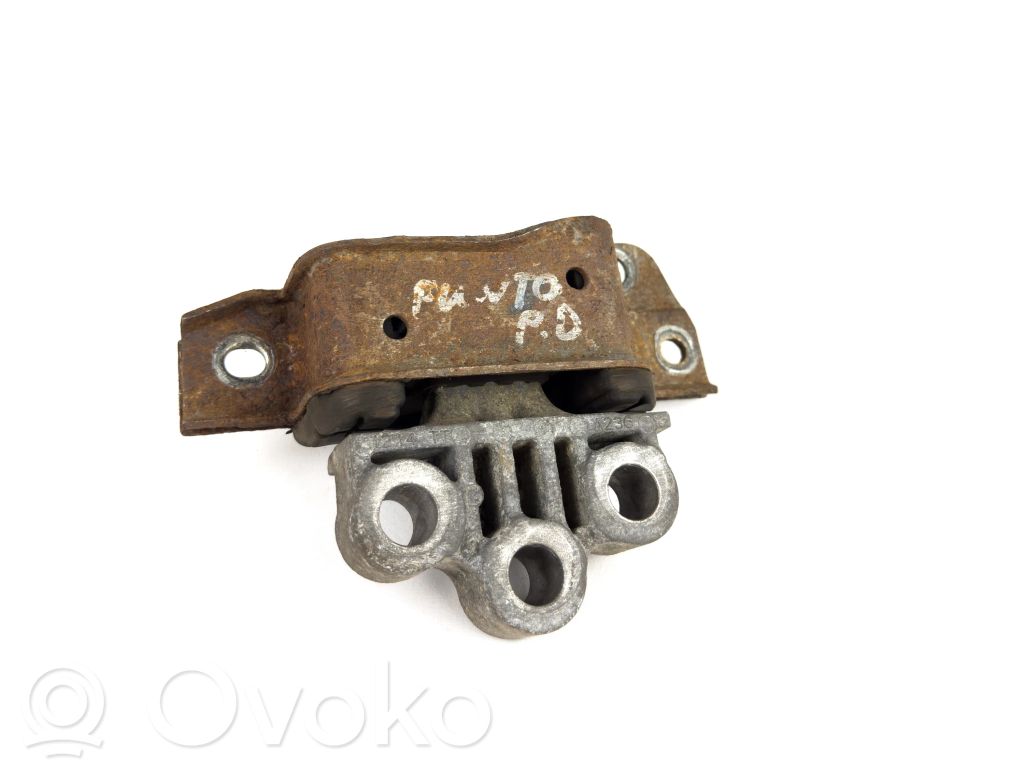 Fiat Punto (199) Engine mount bracket 