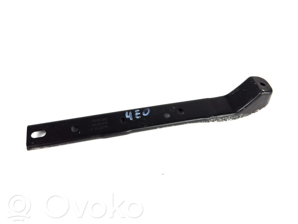 Audi A8 S8 D3 4E Radiator mount bracket 