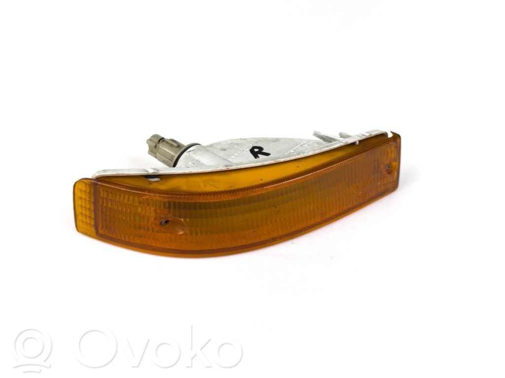 Toyota Corolla E90 Front indicator light 