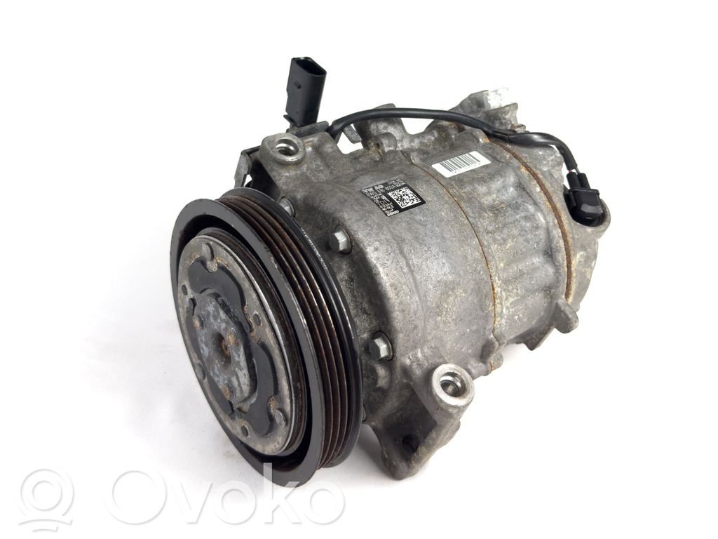 Porsche Cayenne (9Y0 9Y3) Kompresor / Sprężarka klimatyzacji A/C 