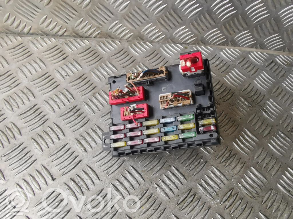 Alfa Romeo 156 Fuse module 