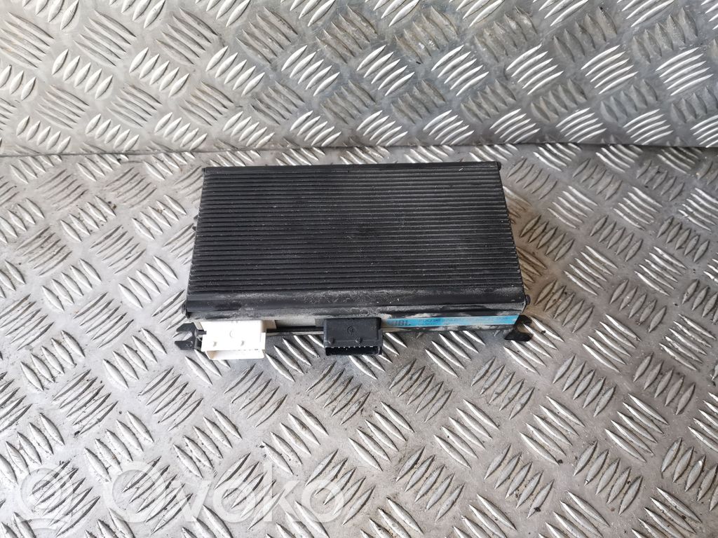 Peugeot 406 Sound amplifier 
